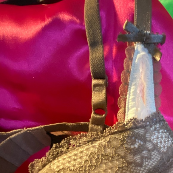 BRA BUNDLE- Various Brands Very Sexy - Picture 10 of 11